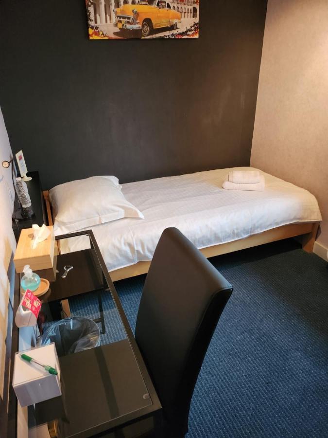 Hotel Francorchamps Pitlane Lodge Bagian luar foto